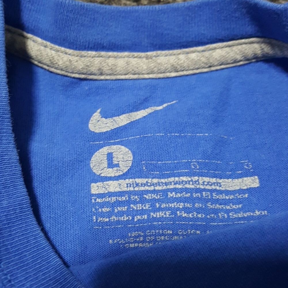 Nike - Picture 3 of 3